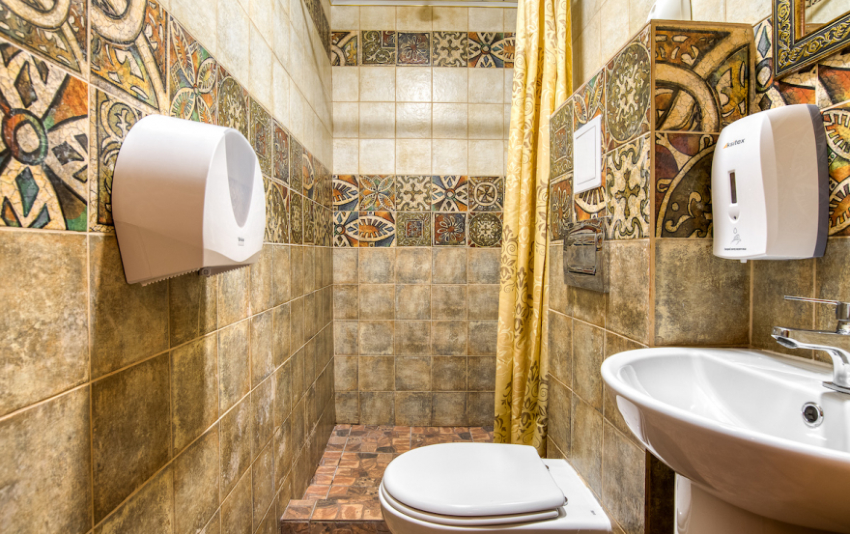 Отель Винтерфелл  Старый Арбат