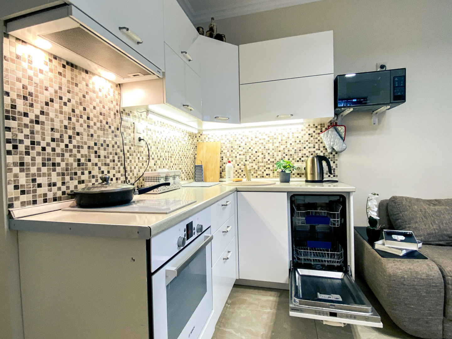 Квартира у аквапарка Ривьера