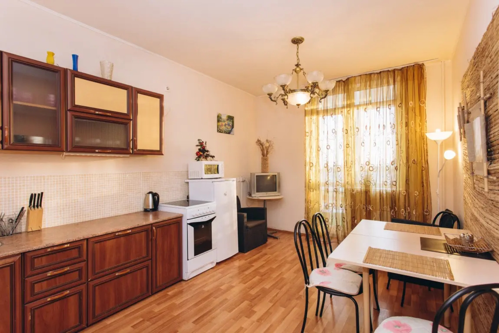 Квартира Гостевая Алеся на Малышева 4Б 3