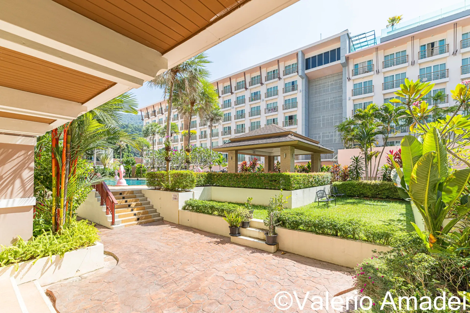 Апартаменты OMNIA Phuket - Phuket Villa Patong Beach