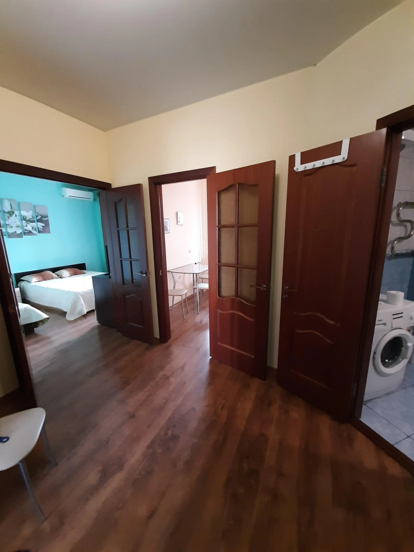 Апартаменты от Людмилы на Революции 1905 года