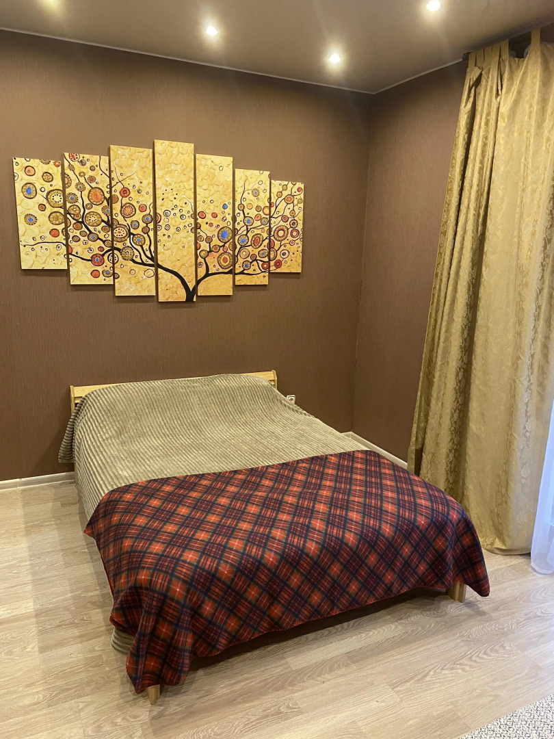 Апартаменты на Охтинской аллее 8