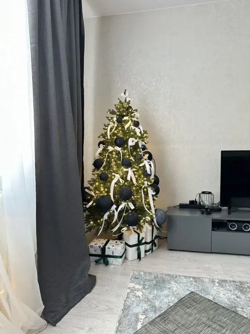 Квартира на улице 50 лет Октября 203/1