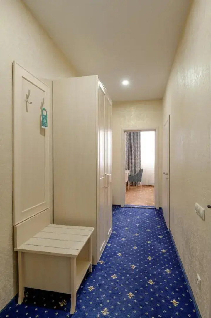 Отель Аквамарин