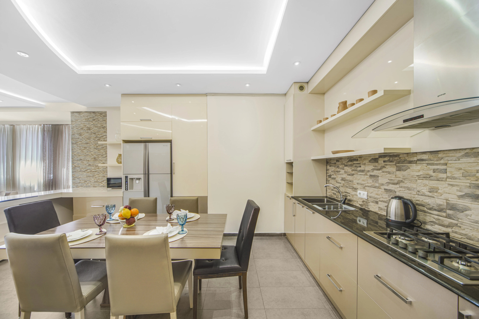 Апартаменты on Aram Street 4/3-19