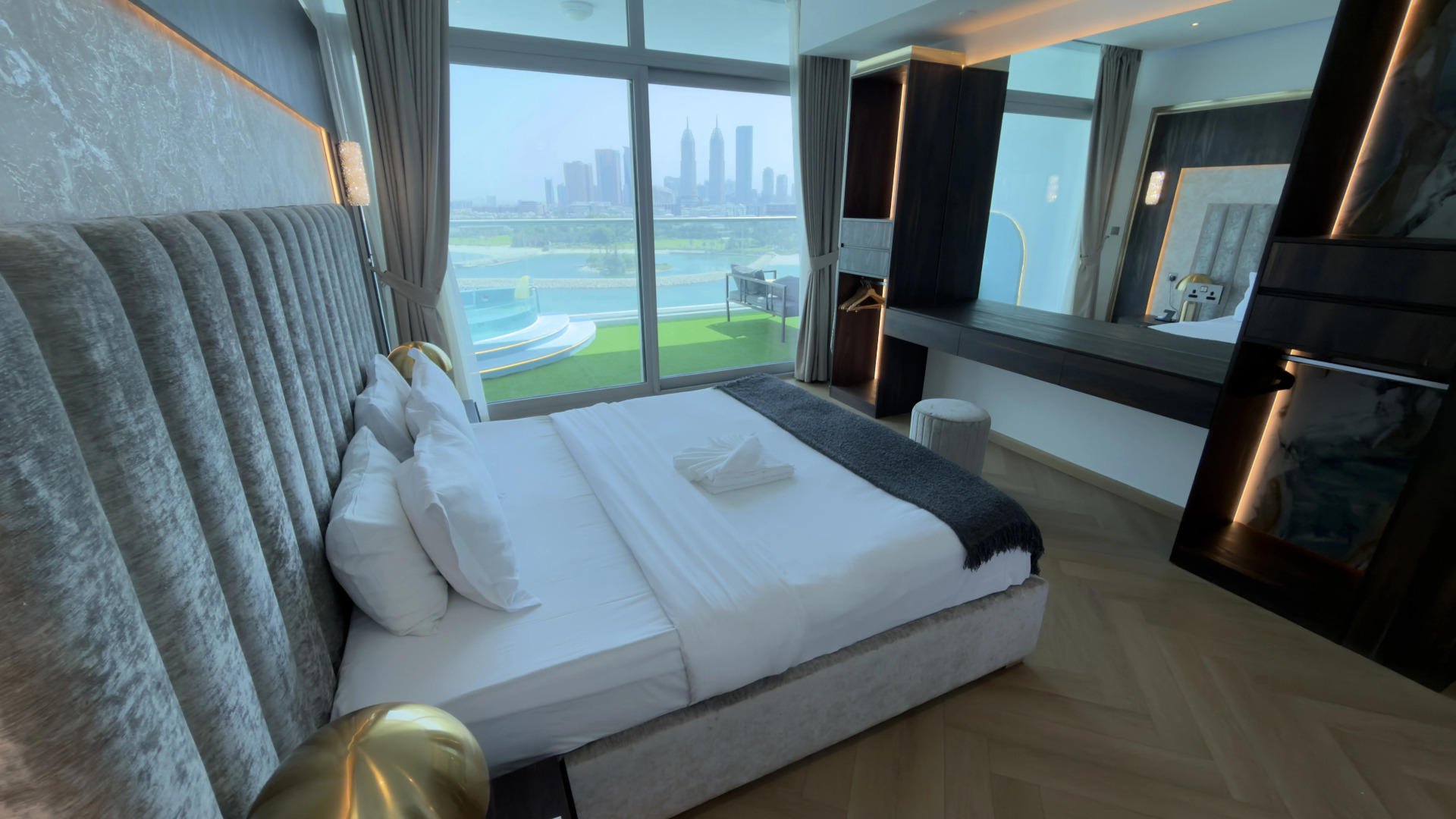 Апартаменты Highend Ultra Luxury Azure Residences