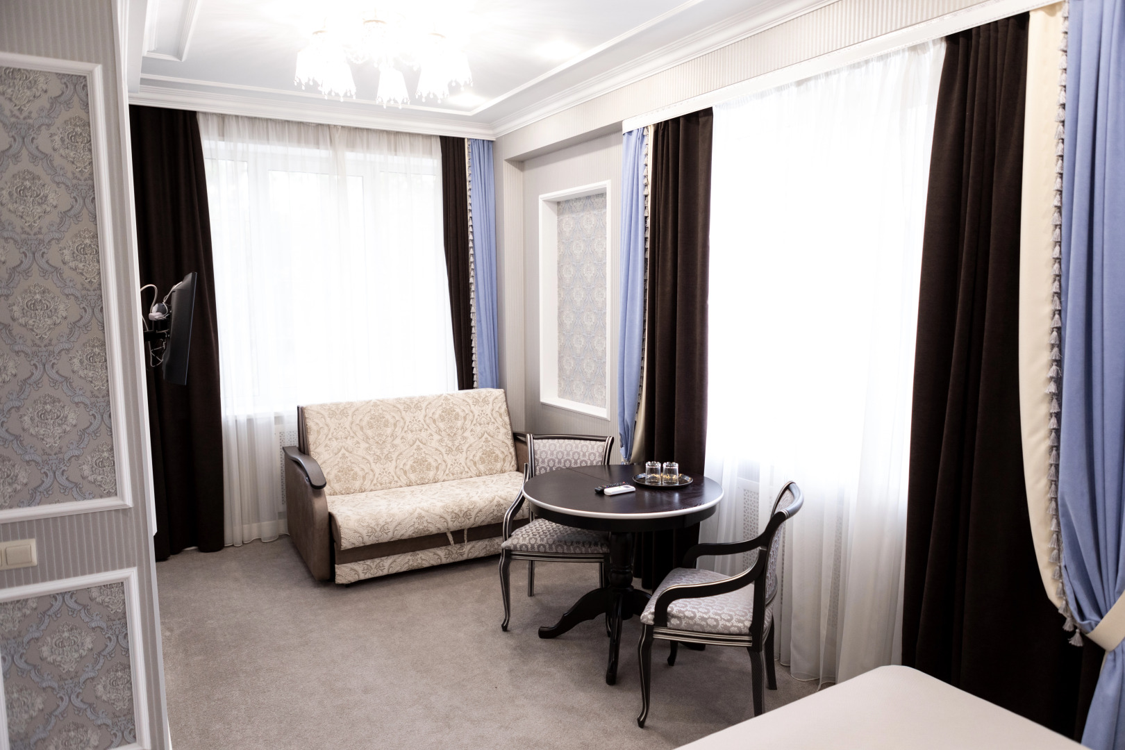 Отель Зодиак