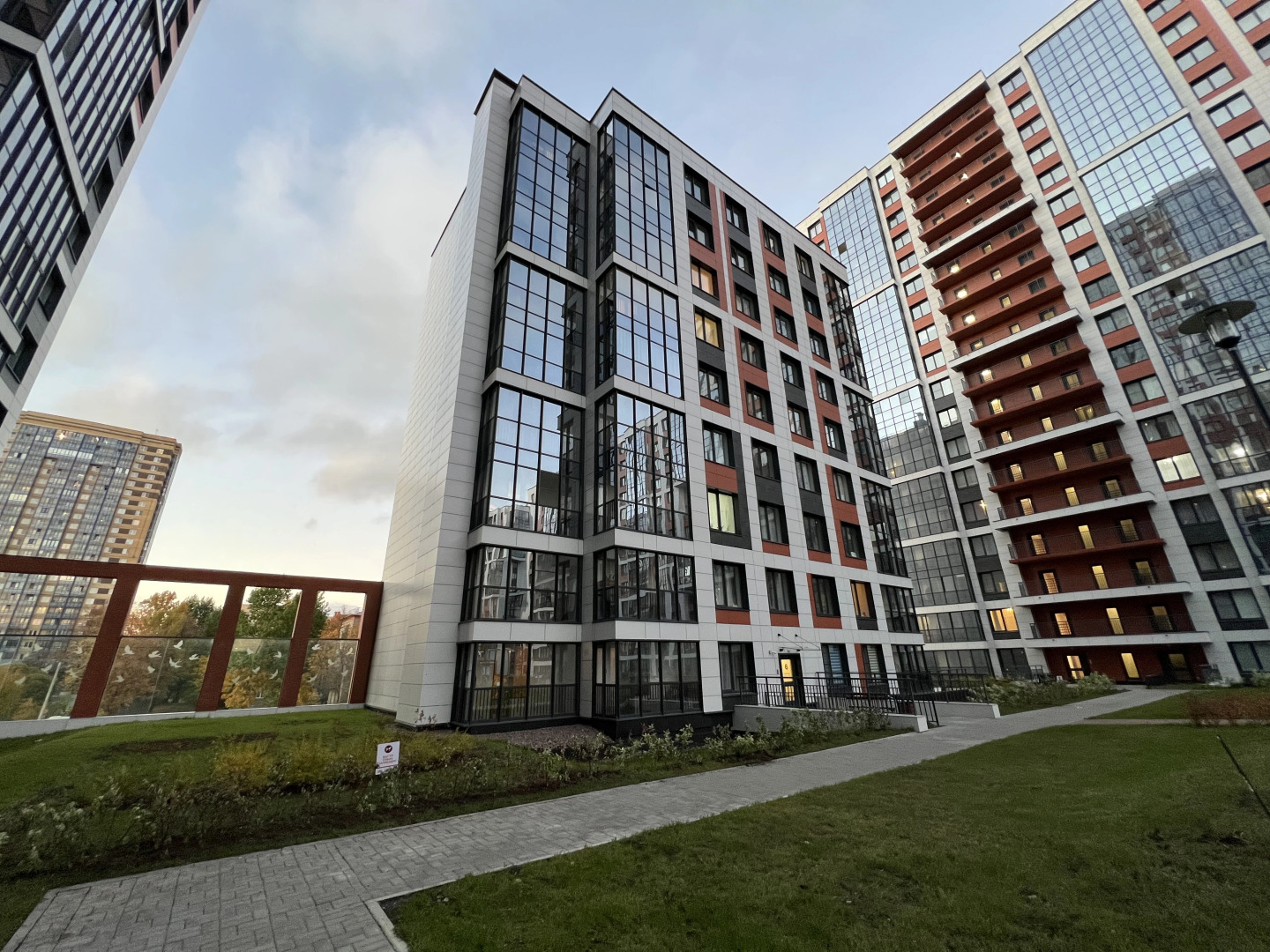 Апартаменты Landysh Flower Apartment