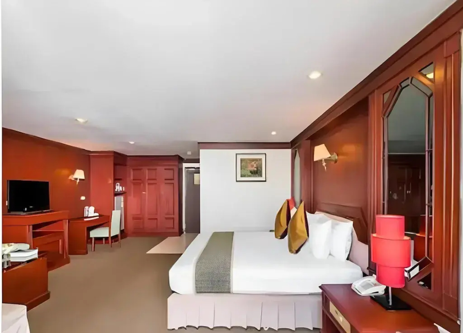Mountain Beach Resort & Convention Center