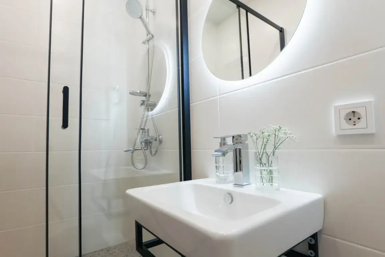 Апартаменты Уютные апартаменты в ЖК Авиатор (2)