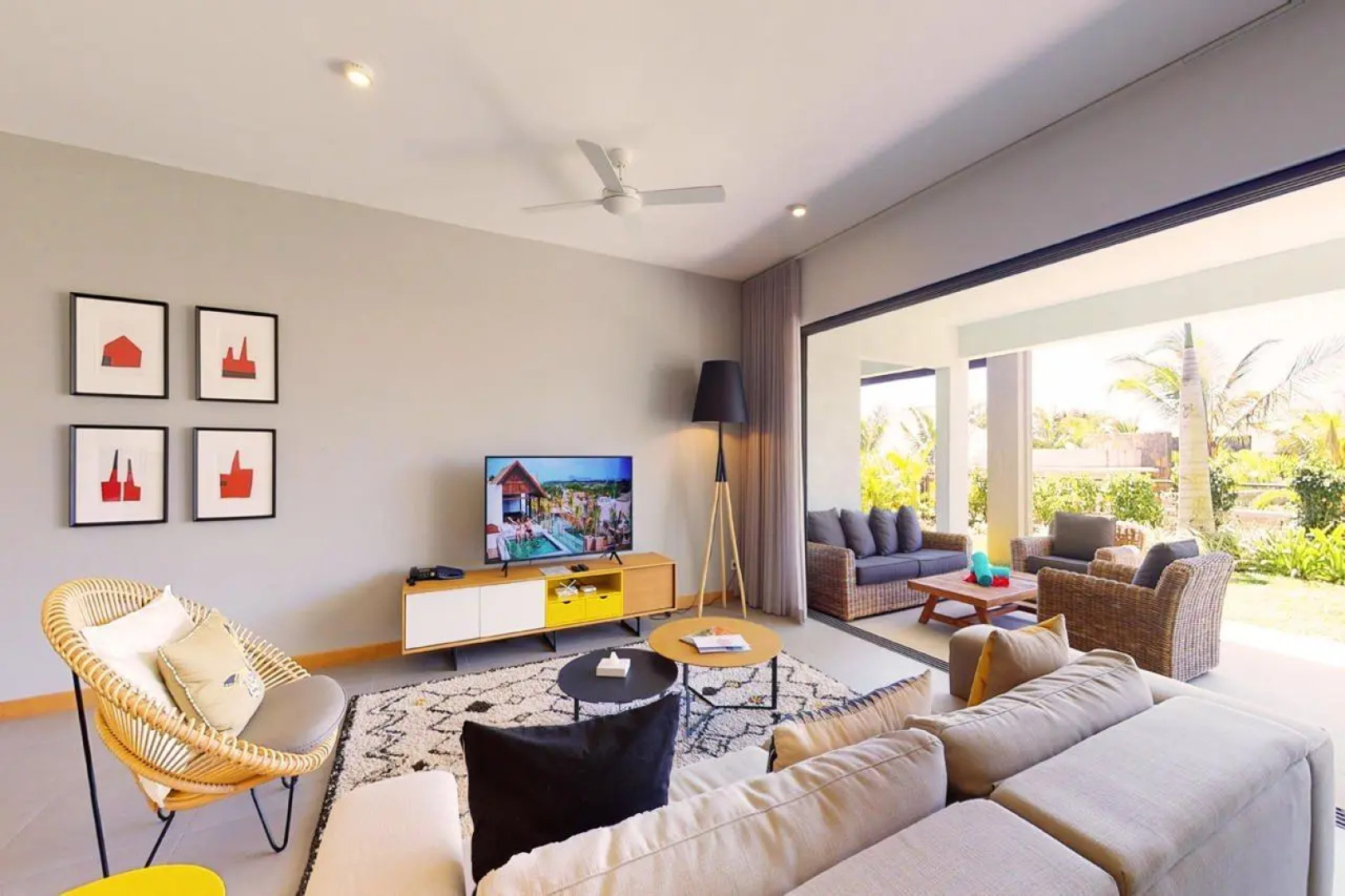 Mythic Suites & Villas