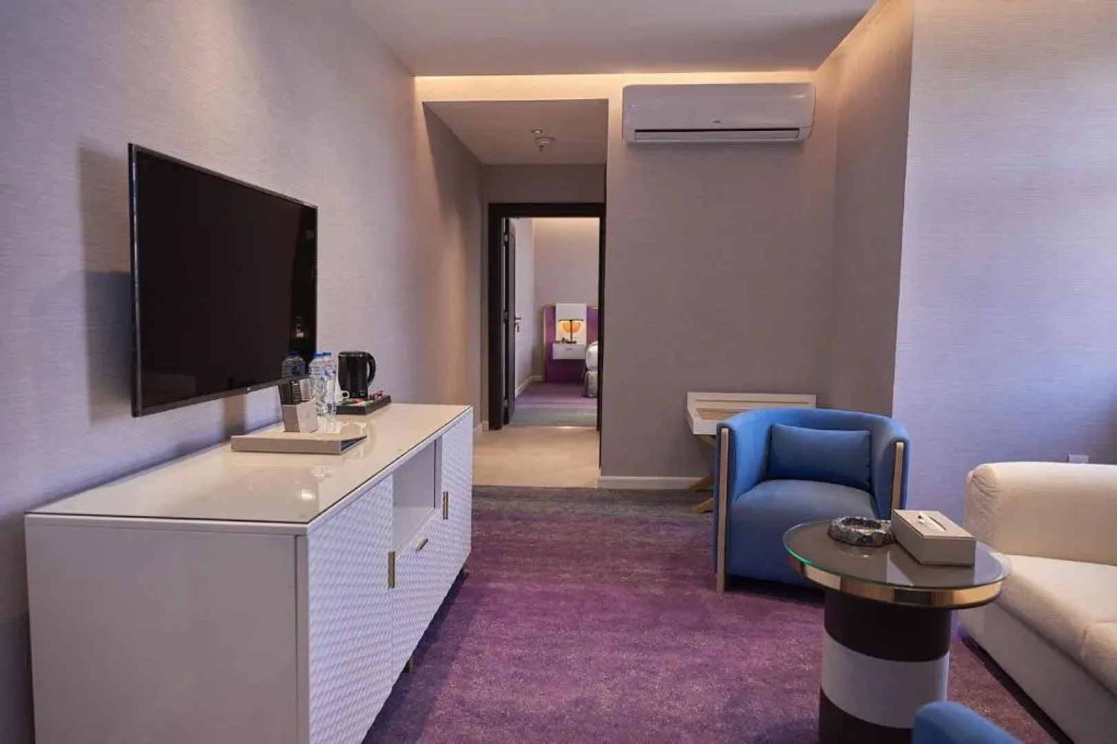 Отель Marvelous