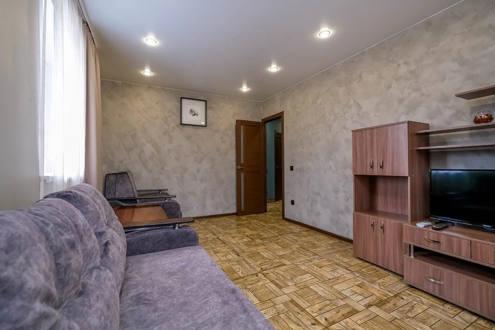 Квартира Двухкомнатная