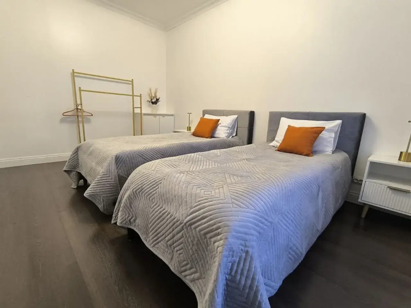 Апартаменты Vyborg Velvet Aparts Трехкомнатные в Центре с Парковкой