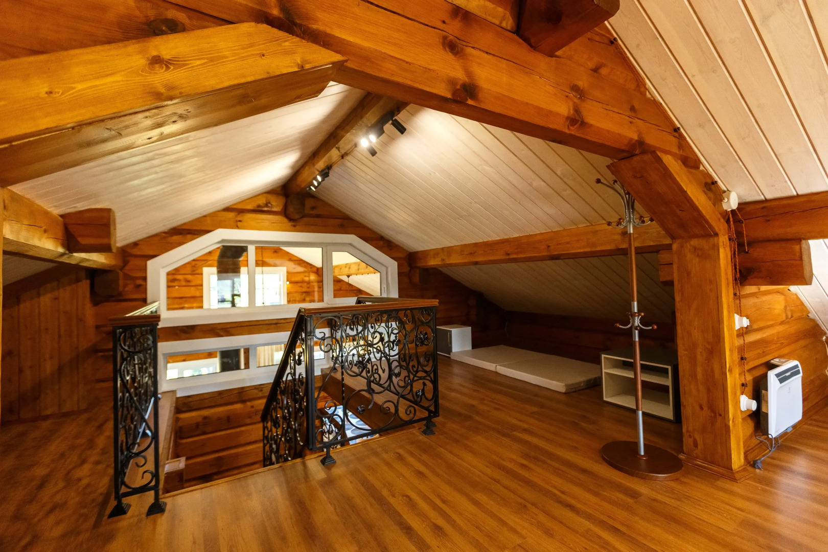 Частный дом Дом Пасечника