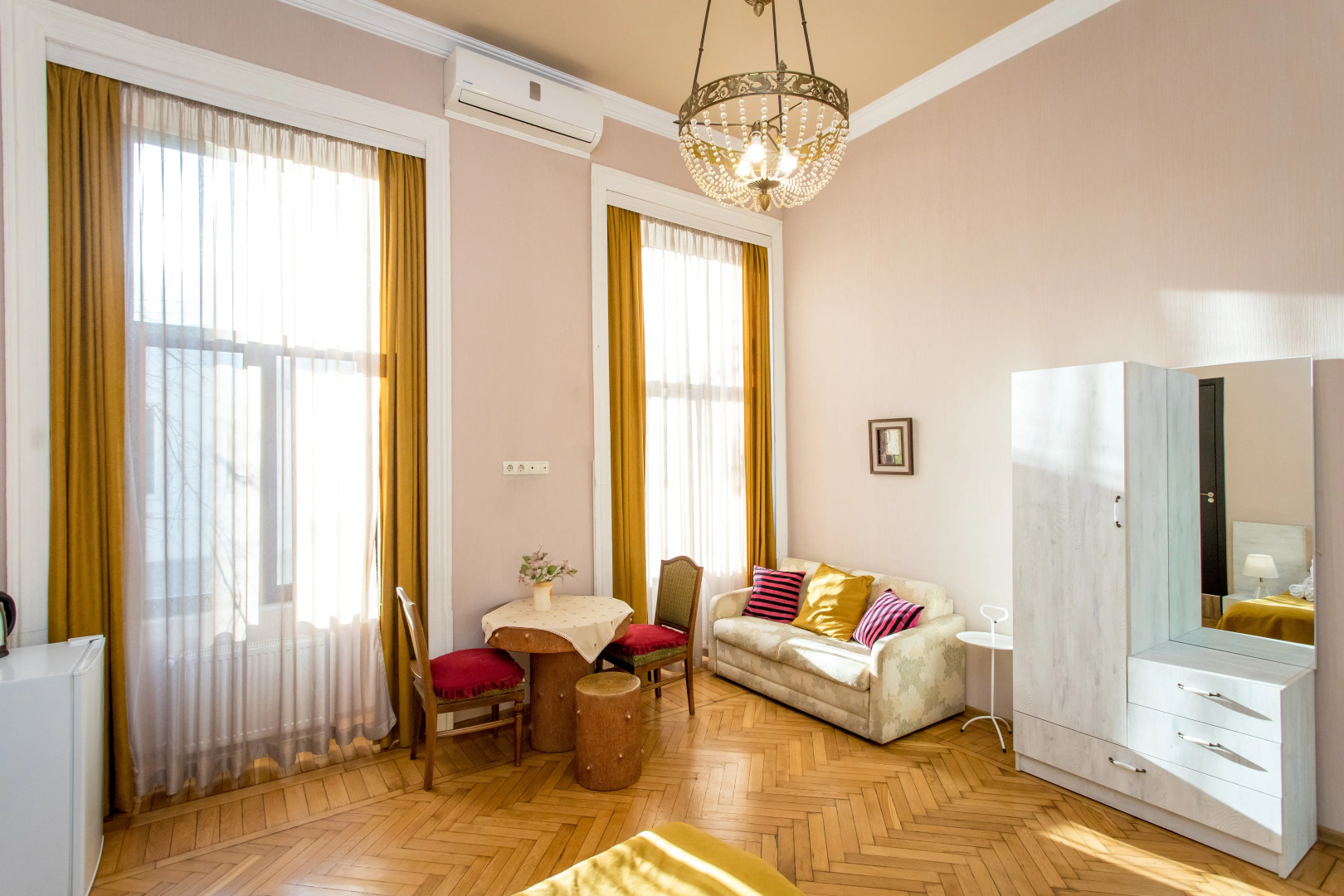 Мини-отель HB apartments Mari Brose