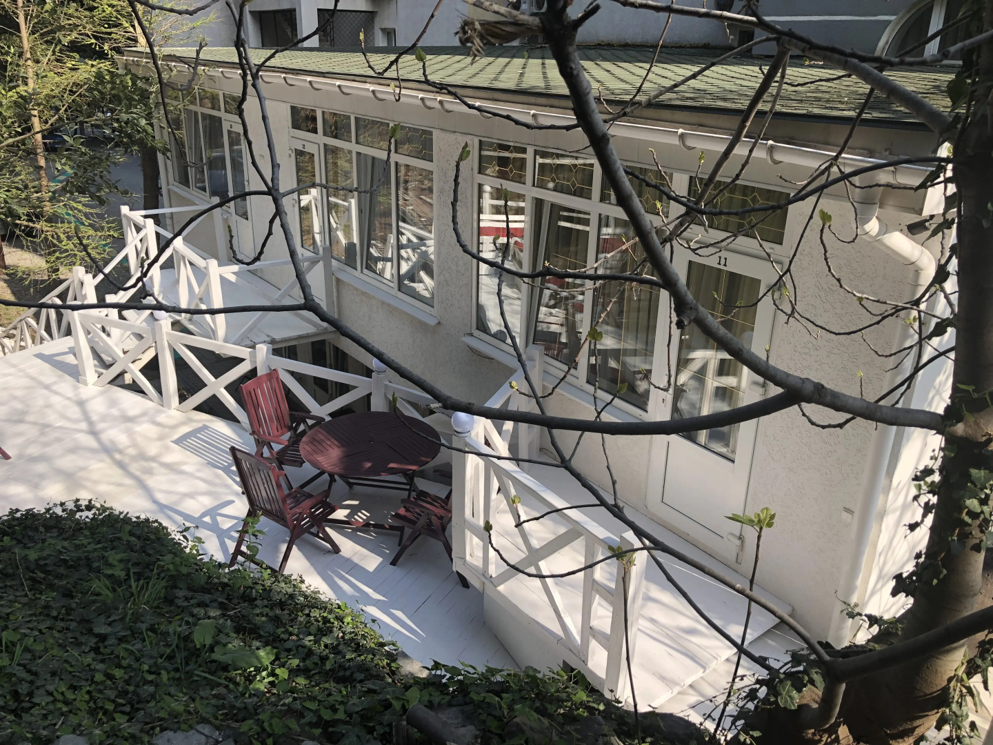 Royal Nikita Apartments