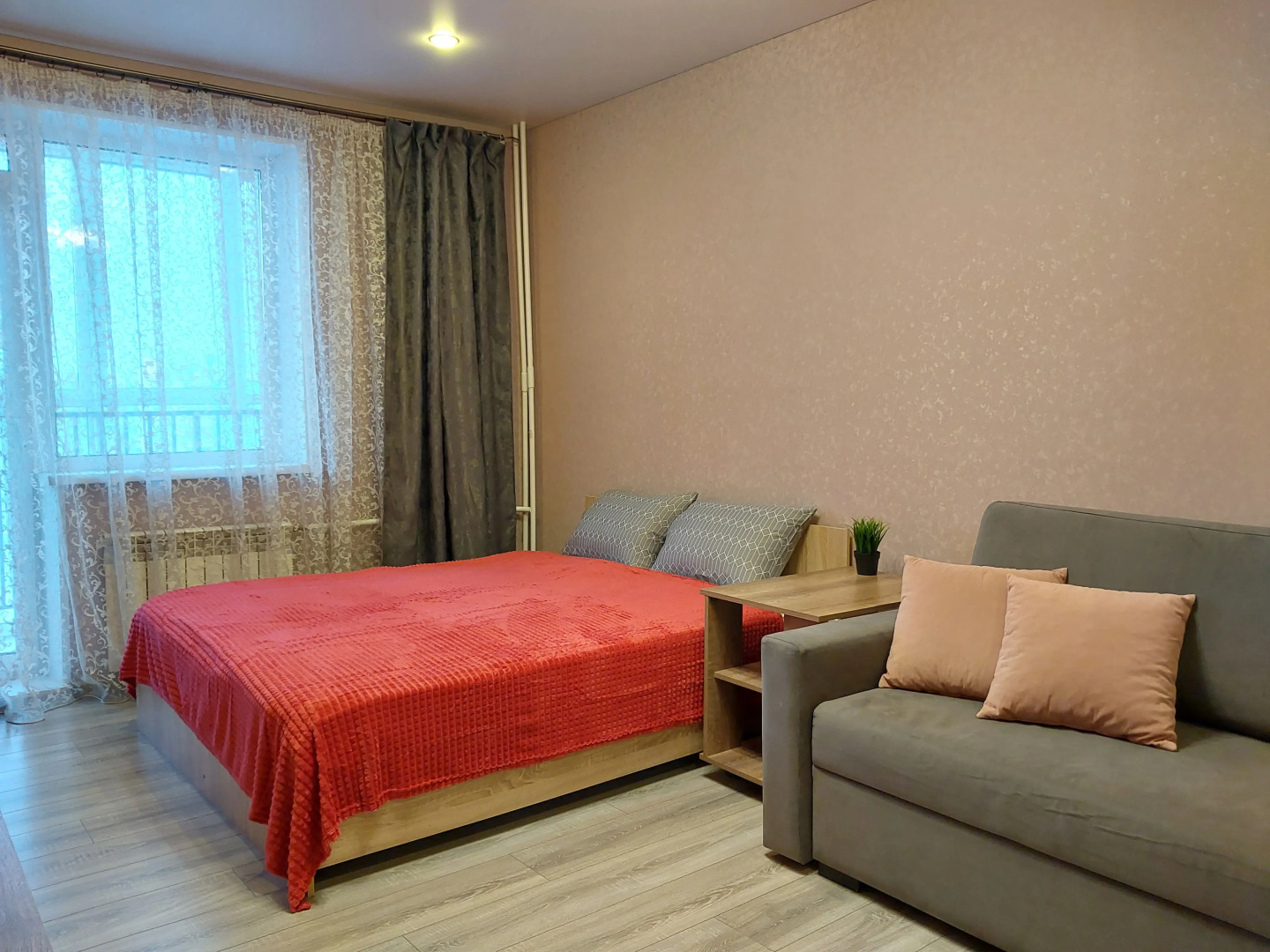 Квартира Евродвушка с видом на город