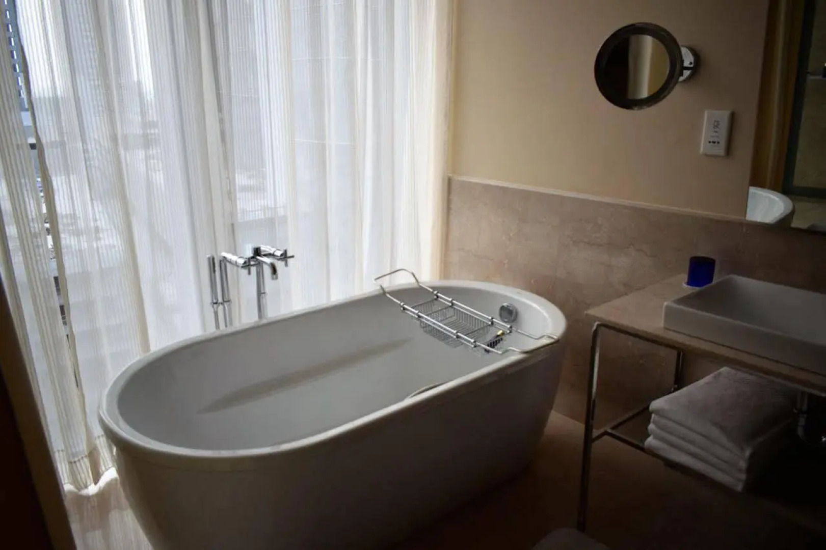 Anantara Downtown Dubai Hotel