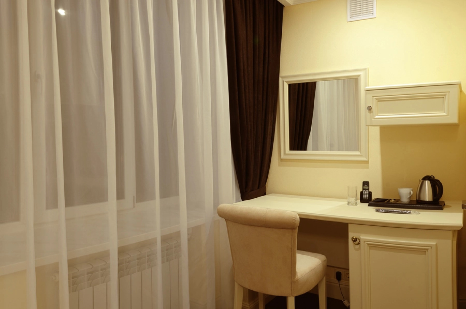 Отель Салют