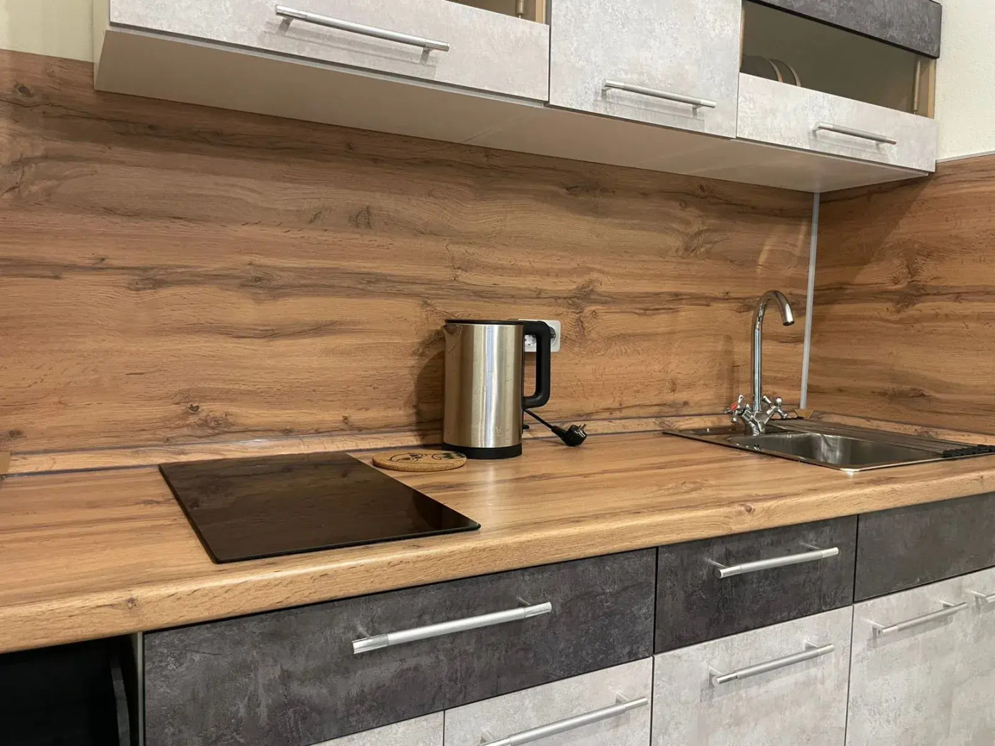 Квартира Просторная студия в Уссирийске