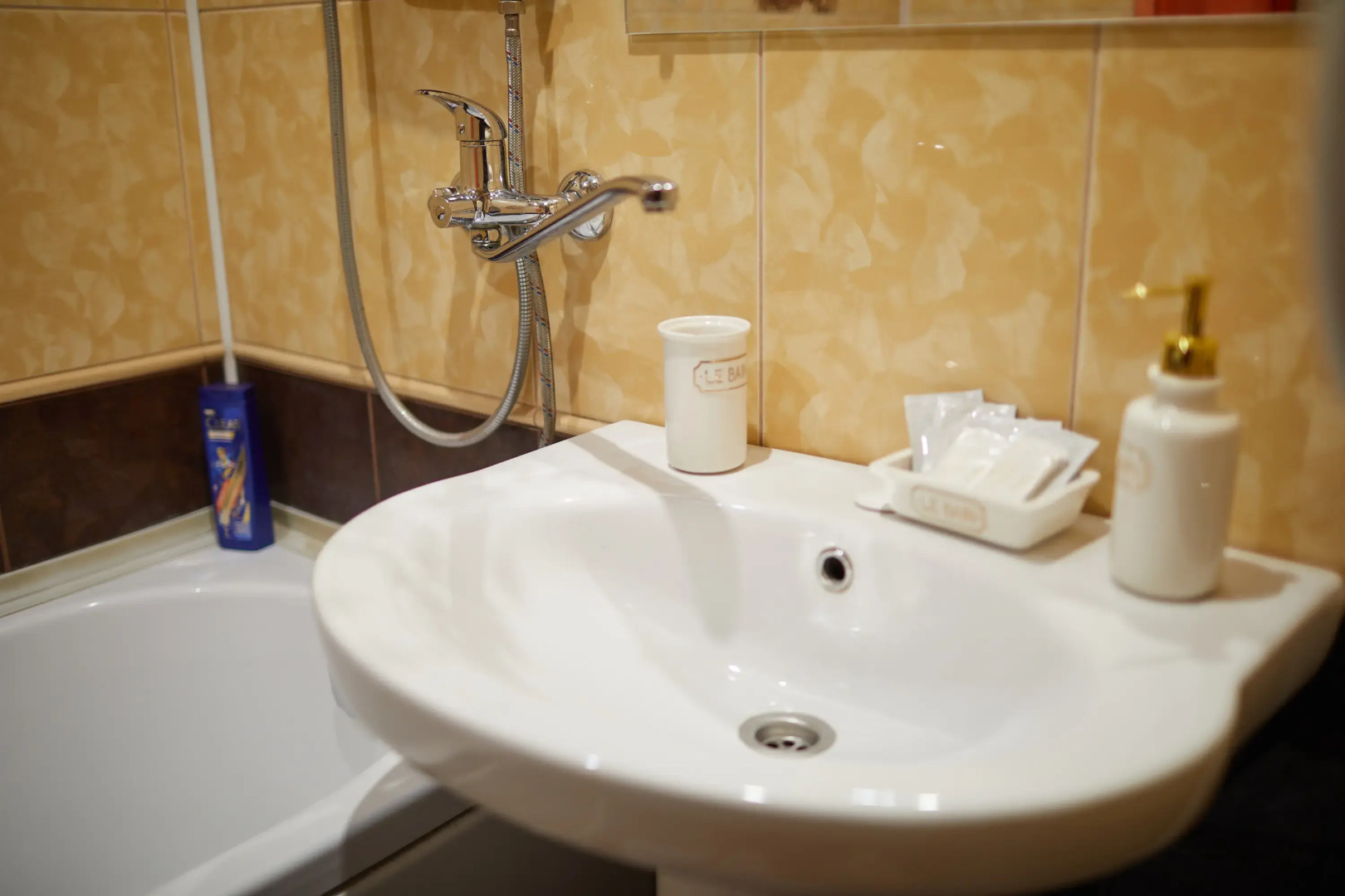 Квартира Однокомнатная Квартира на Цвиллинга 58Б