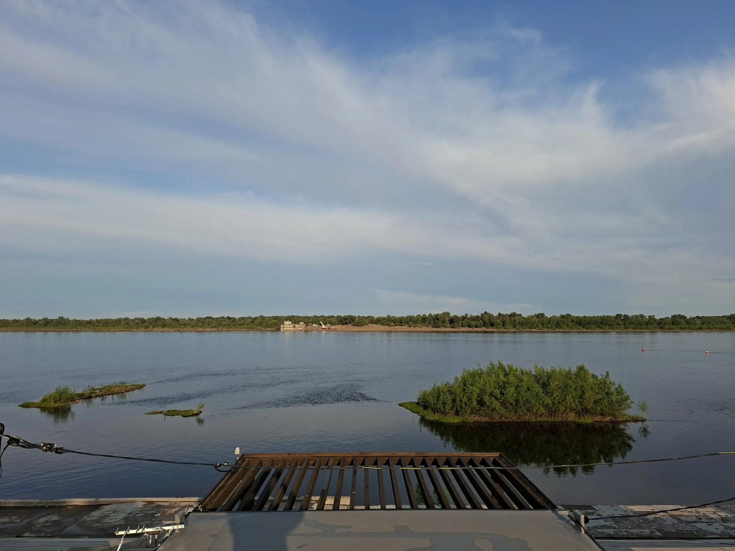 Глэмпинг Солнце, воздух и вода