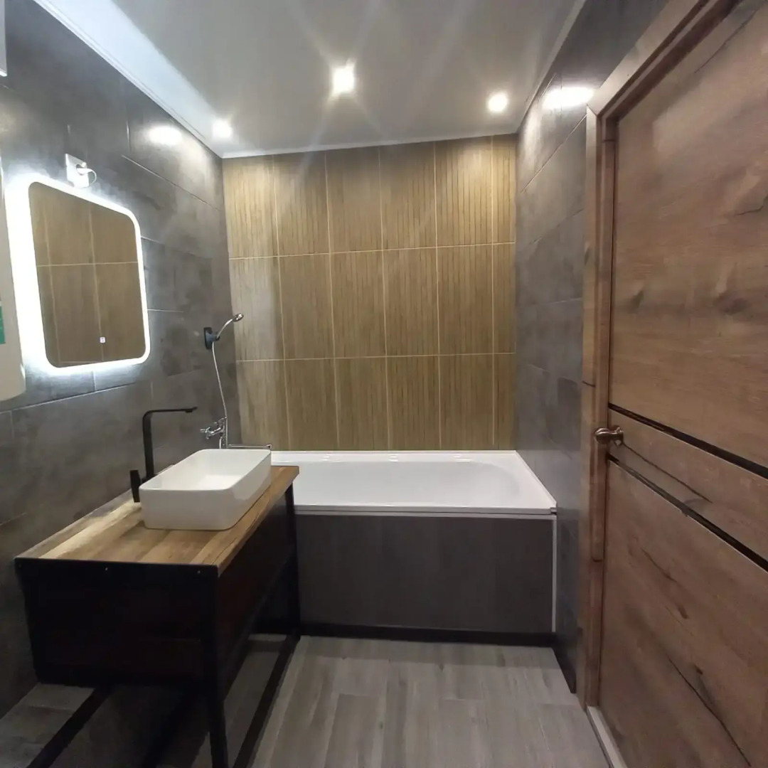 Квартира с евроремонтом в новом доме с закрытой территорией