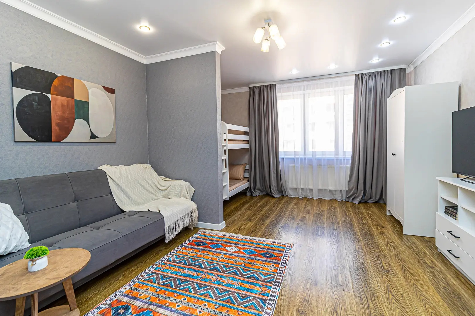 Квартира Двухкомнатная недалеко от парка Галицкого