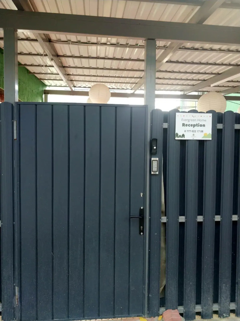 Хостел Evergreen Hostel