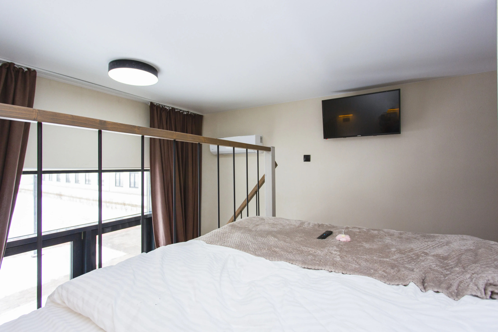 Апартаменты четырехместные на Рябиновой 1