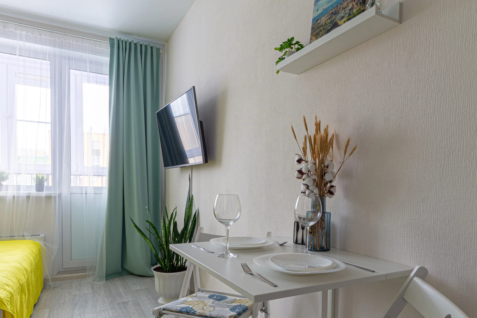 Апартаменты с парковкой у озера "Триче"