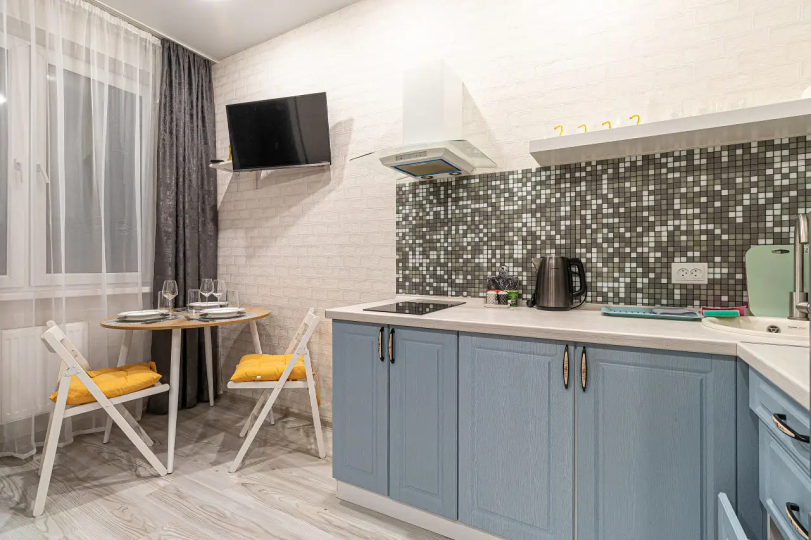 Апартаменты Дизайнерская студия в ЖК Самолёт