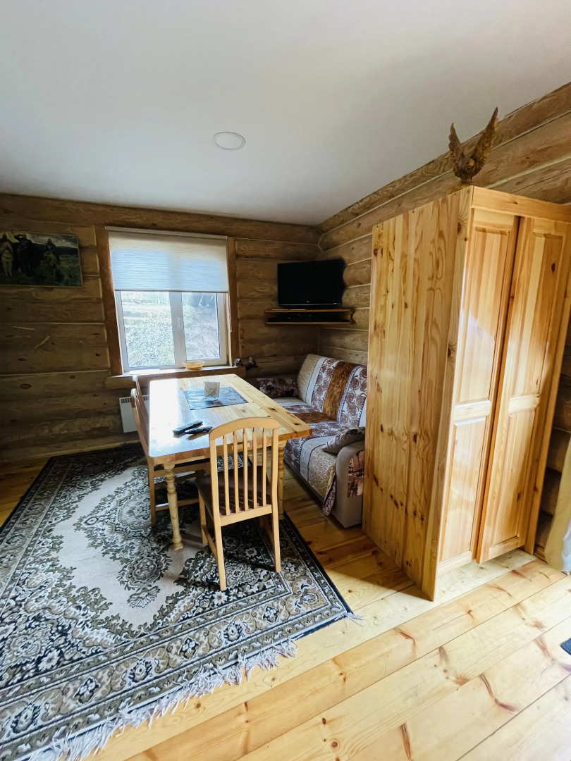 Tri Bogatyrya Guest House