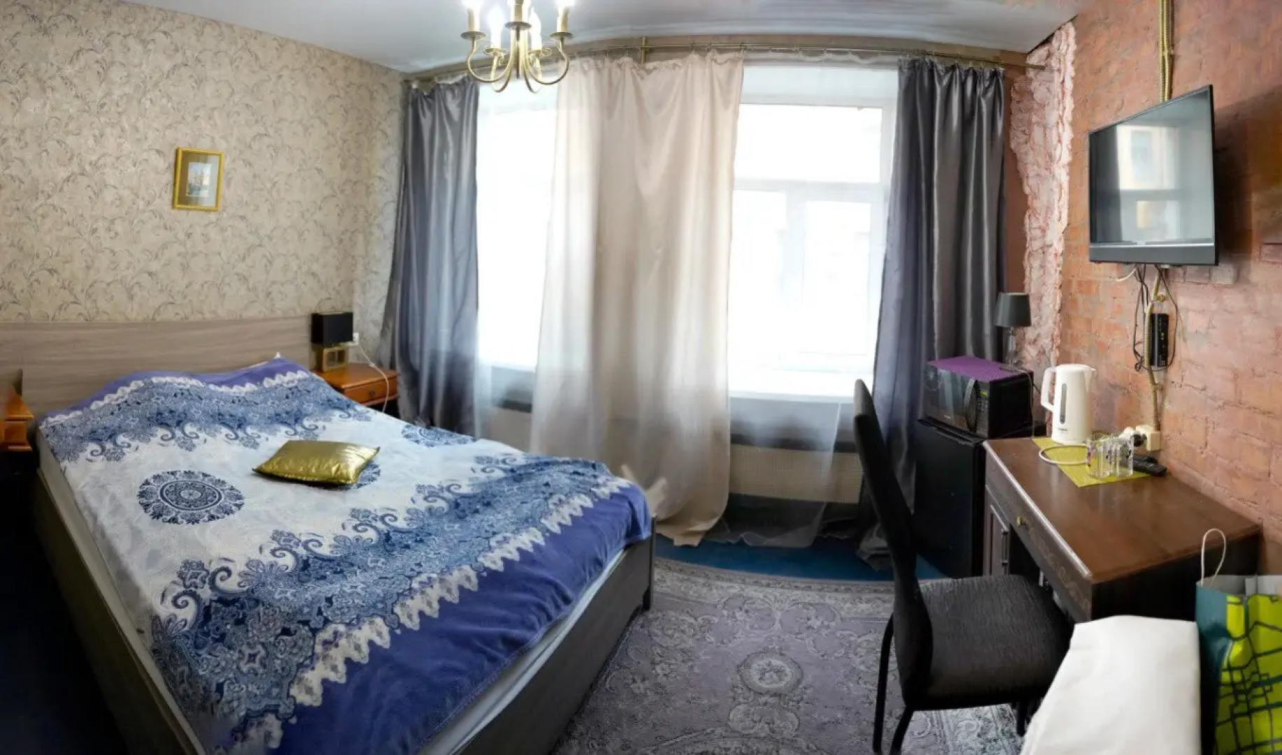 Меблированные комнаты At Home