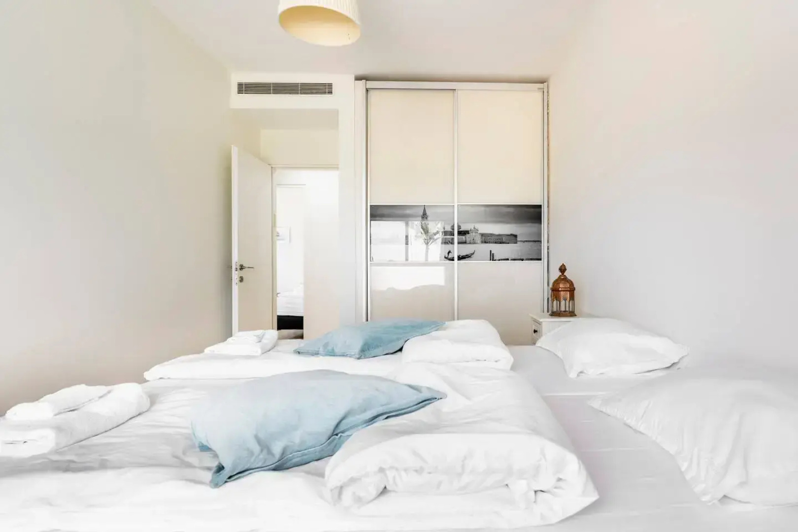 Квартира GW002 Gugel Waves Amazing Seaview & Garden Family Apartments