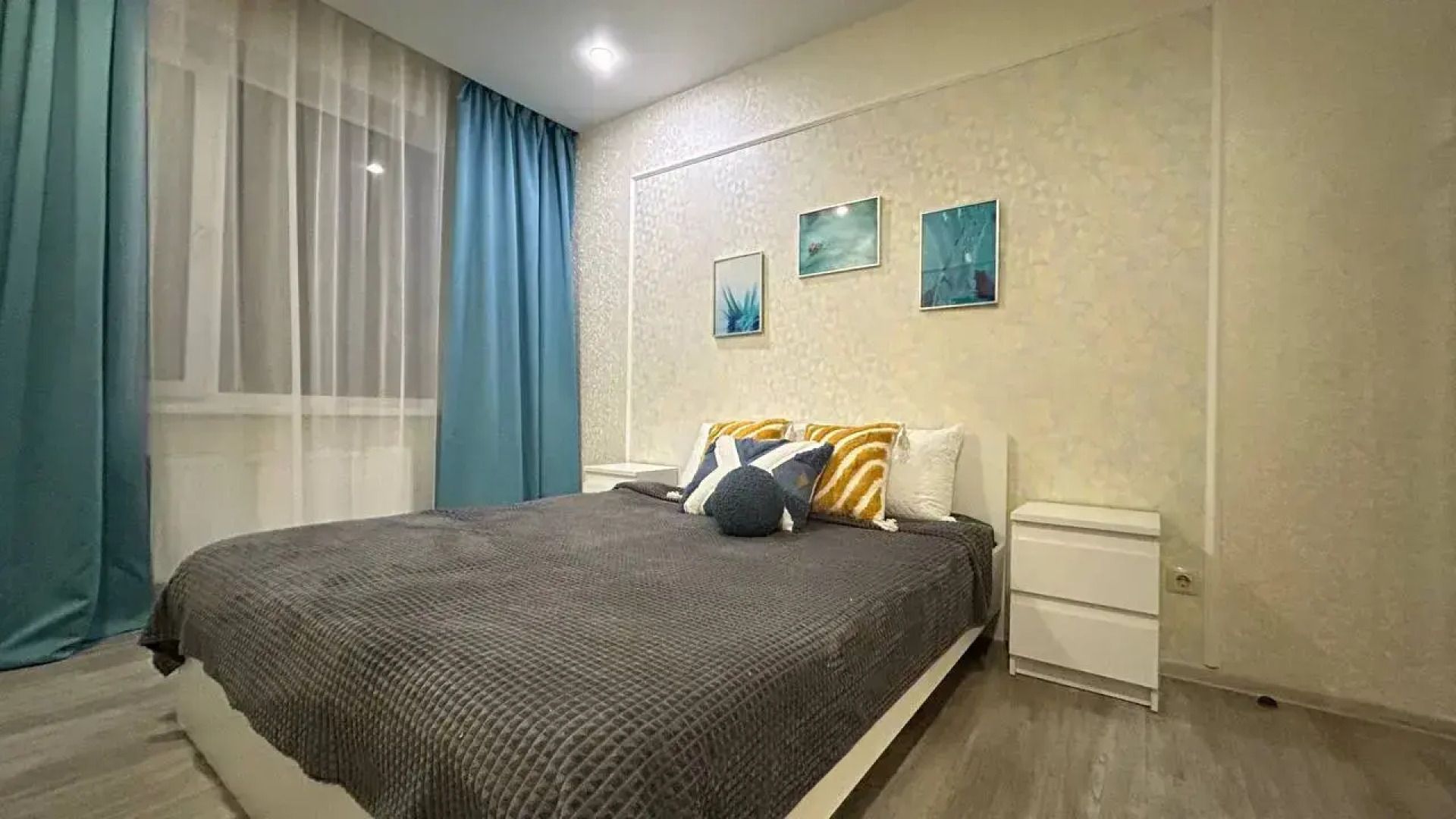 Апартаменты Голубое небо на Шоссейной, Yana Apart