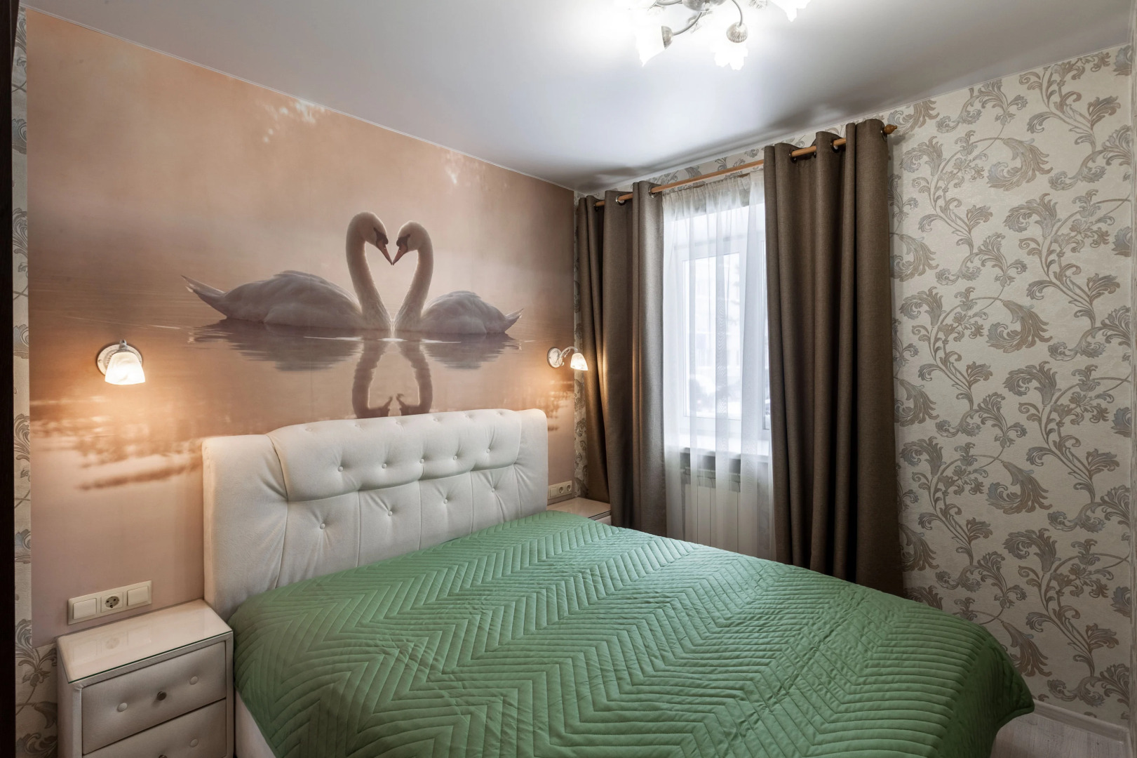 Квартира с камином у площади Ленина