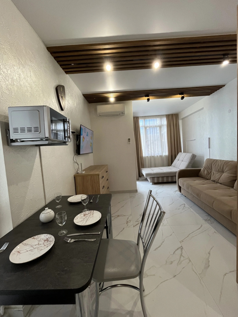 Апартаменты Актер House