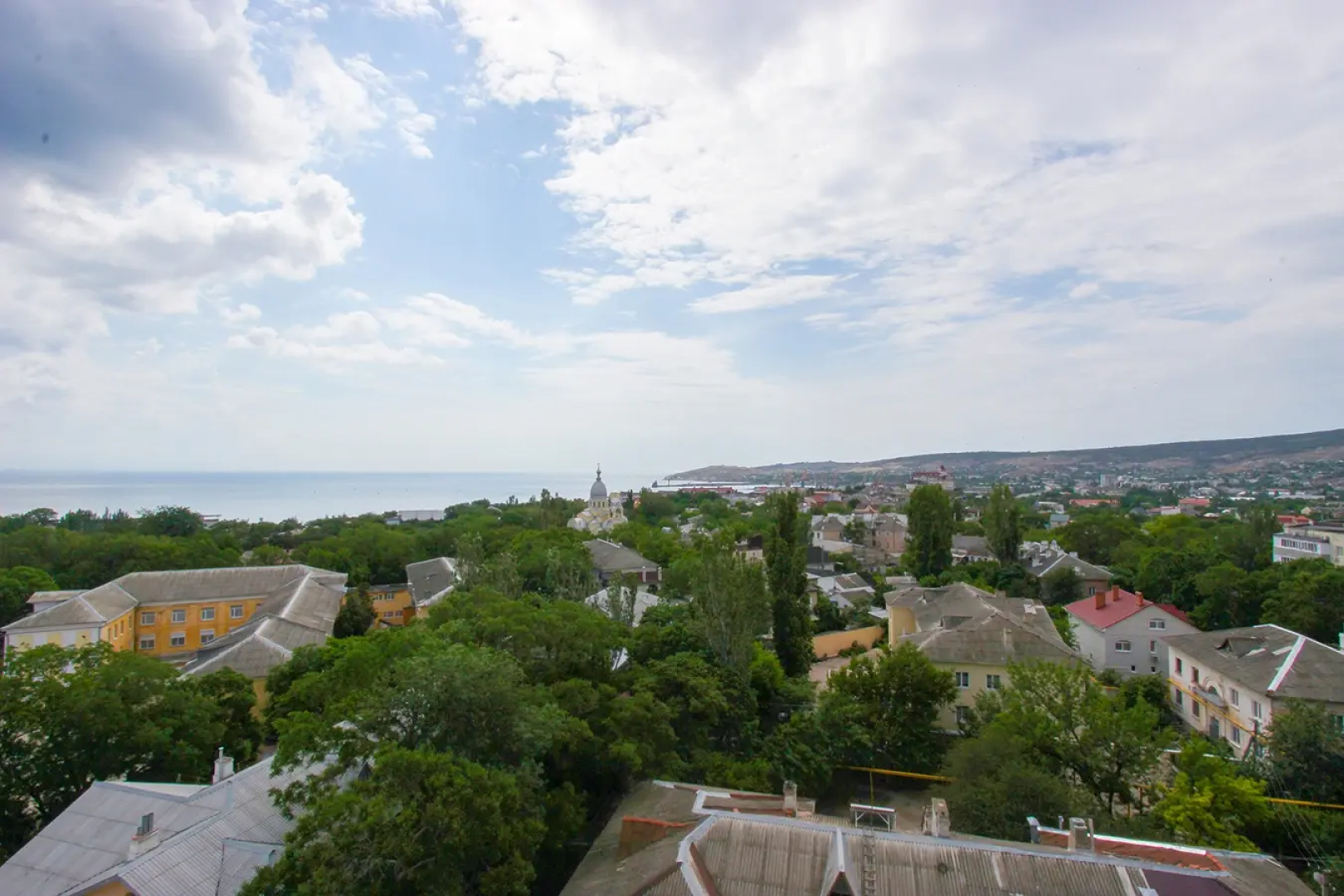 Квартира Роскошная двухкомнатная с видом на море в Феодосии