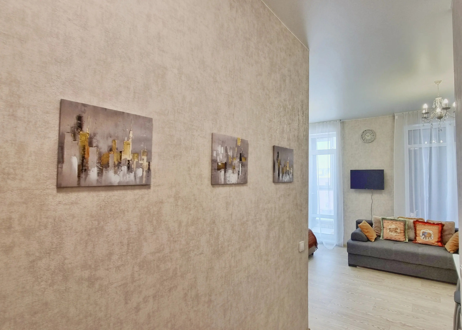 Апартаменты Рыжий Кот у Мира