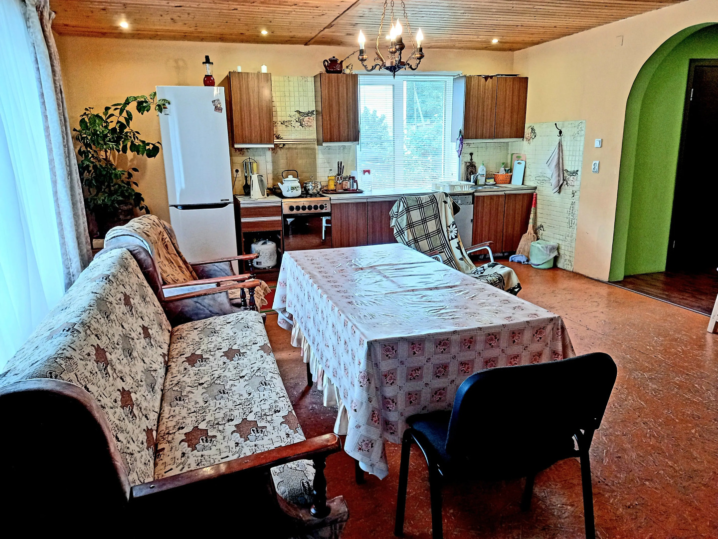 Дом у сосен