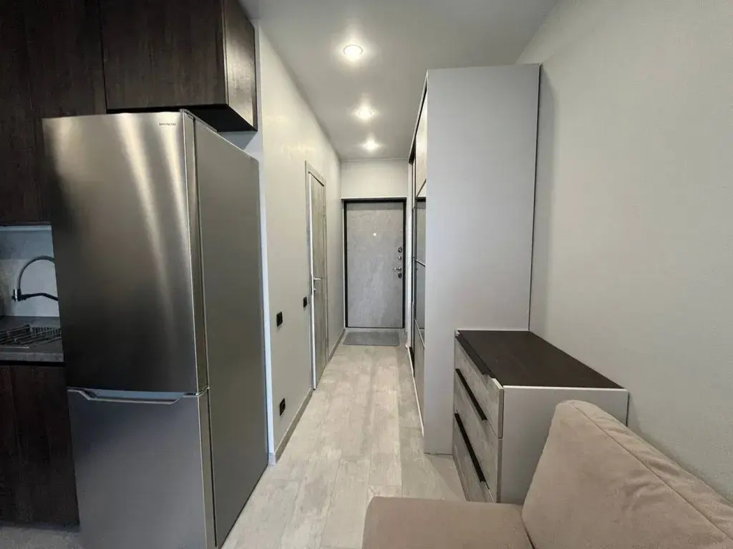 Квартира Дизайнерская Студия Люкс