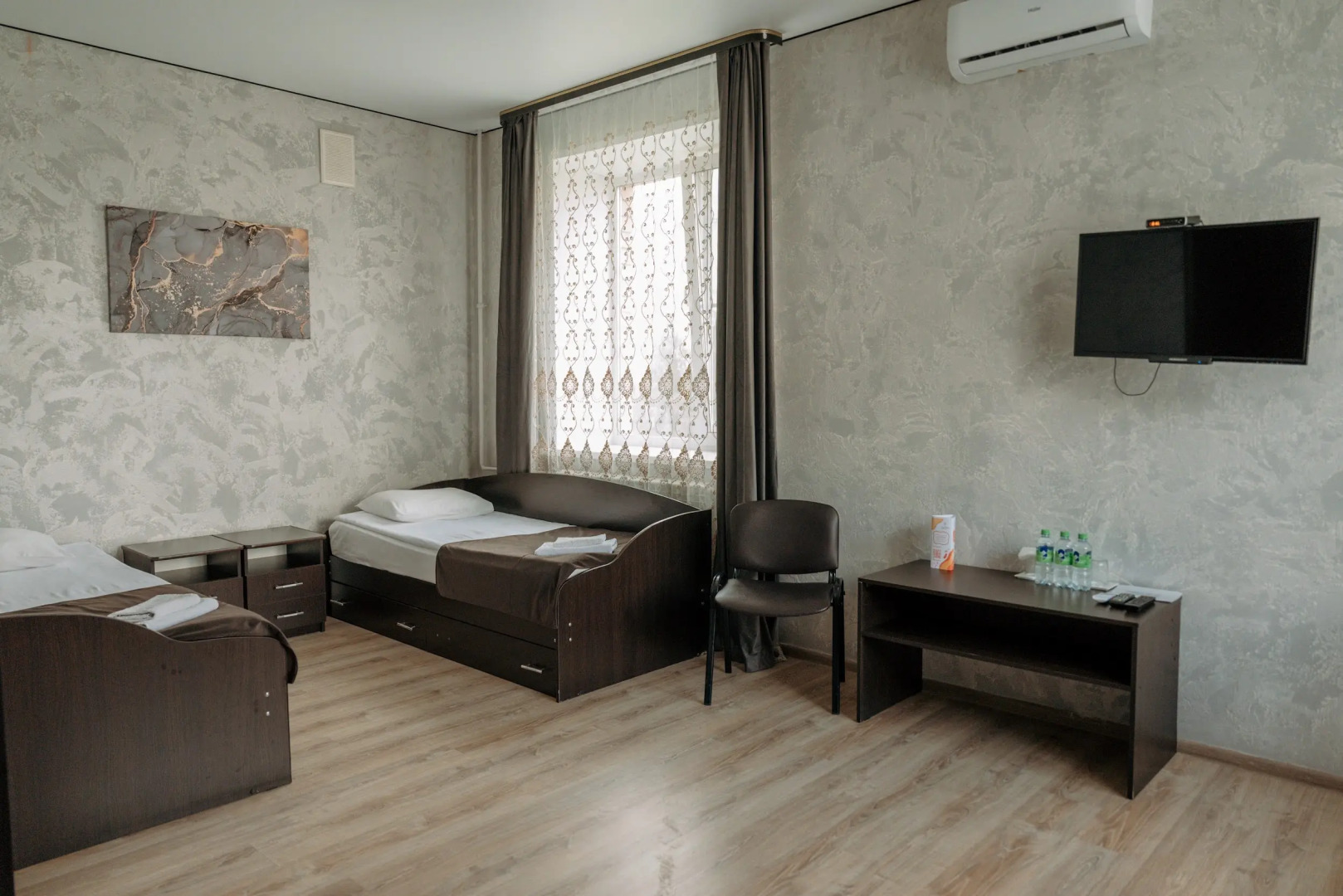 Отель Корона