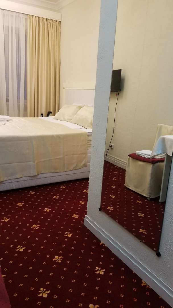 Отель Сварог Фильм