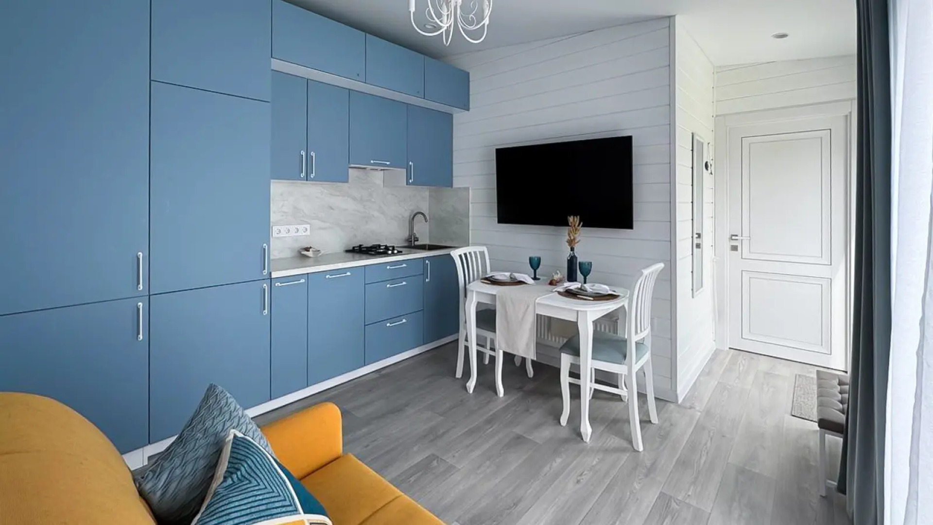 Частный дом c собственным бассейном и зоной барбекю Apart-Deluxe Легенды моря