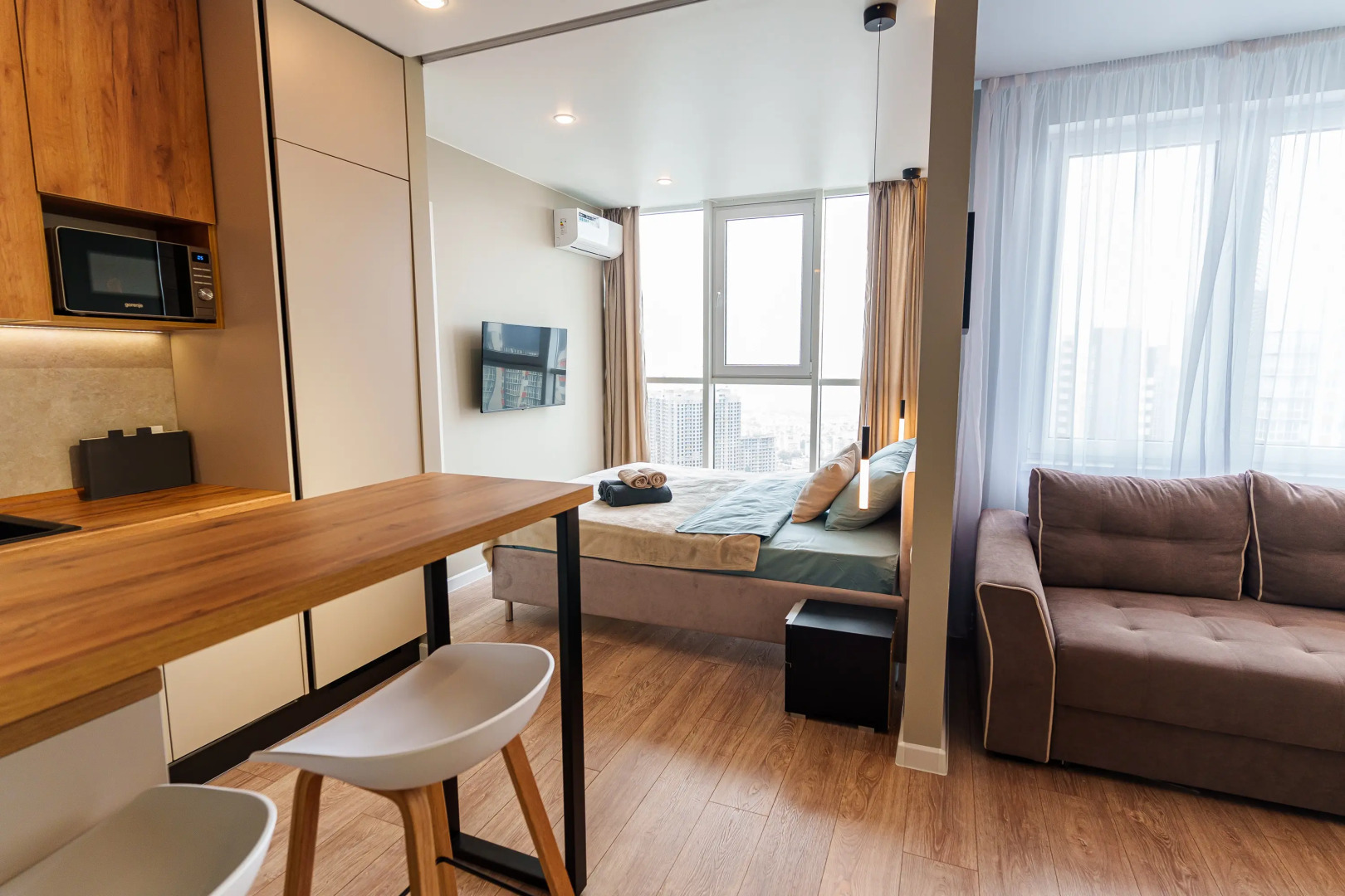 Апартаменты на Мысхакском шоссе с панорамным видом 1