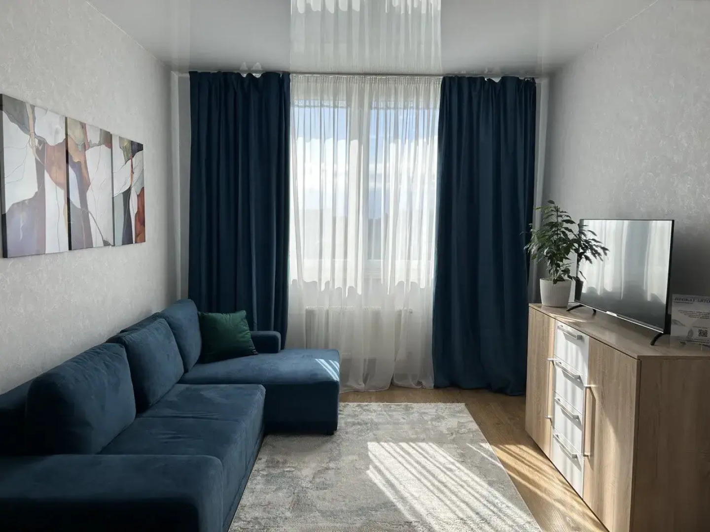 Апартаменты Горького 96