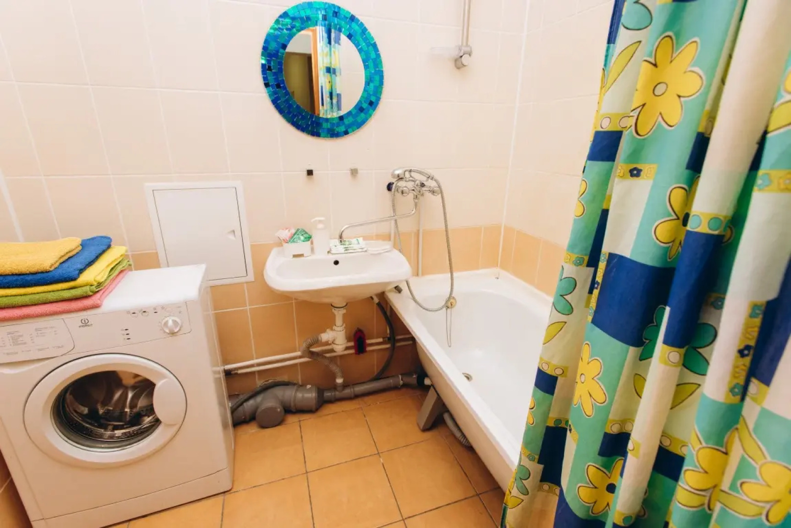 Квартира Гостевая Алеся на Малышева 4Б 3