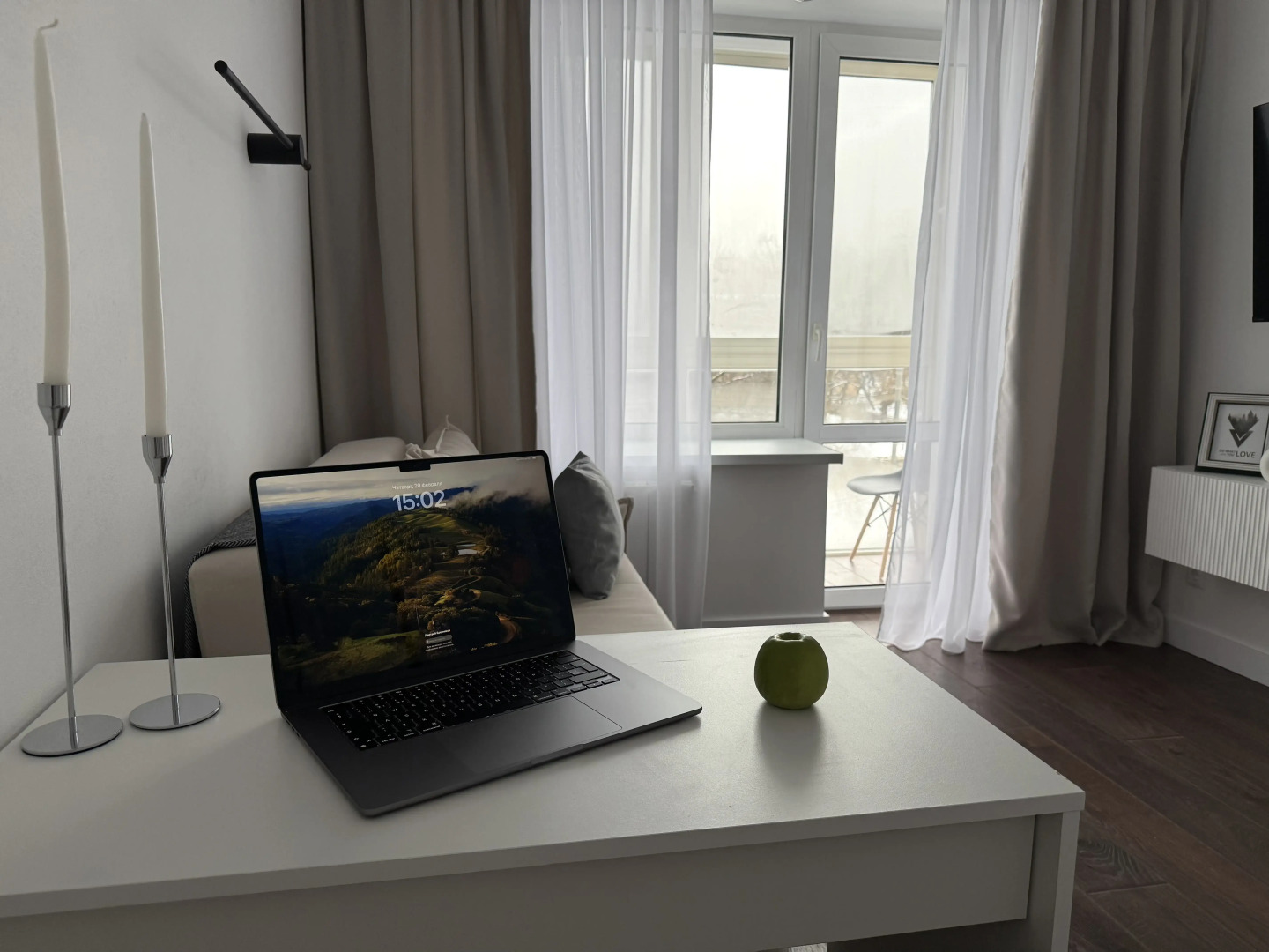 Квартира Стильная у метро Akadem